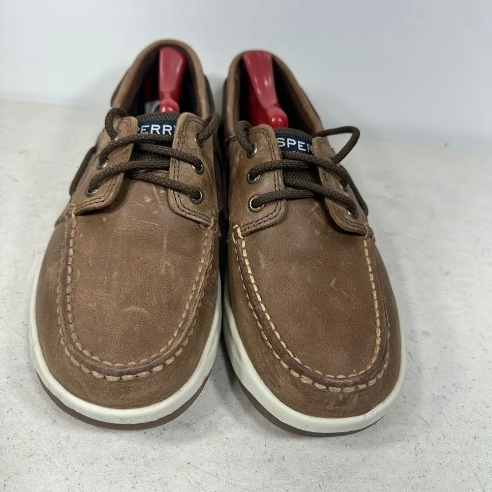 Sperry stylish boat
